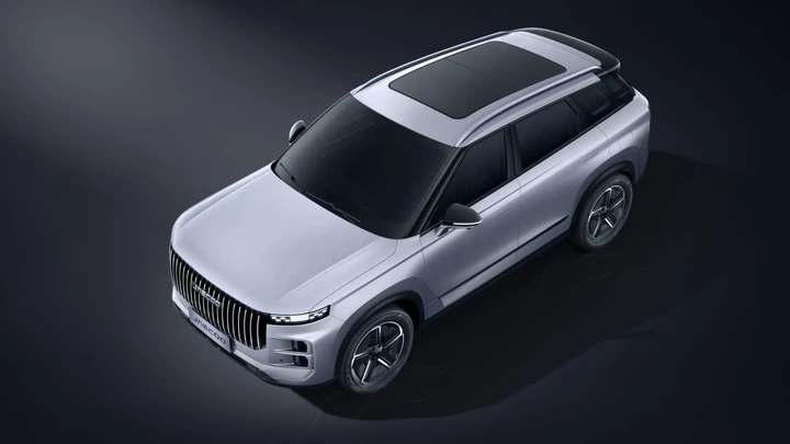 Ben 1.613 km senza mai fermarsi, il SUV cinese strappa un record