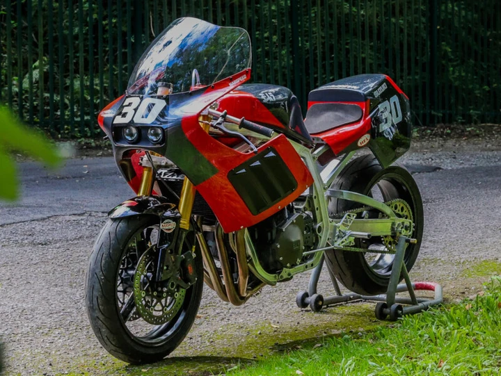 Suzuki GSX-R 7/11: la special da 130 CV che omaggia Schwantz