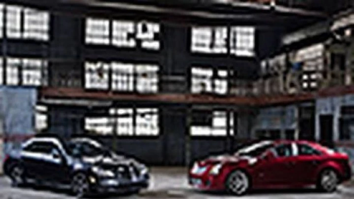 Video: Mercedes E 63 AMG contro Cadillac CTS-V