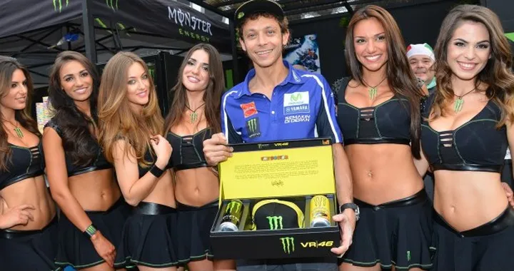 Valentino Rossi lancia la sua 'The Doctor' Monster Energy drink