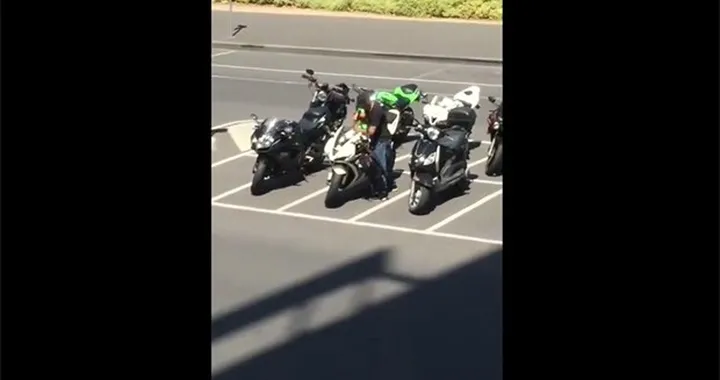 Tentativo (fallito) di furto di una Daytona [Video]