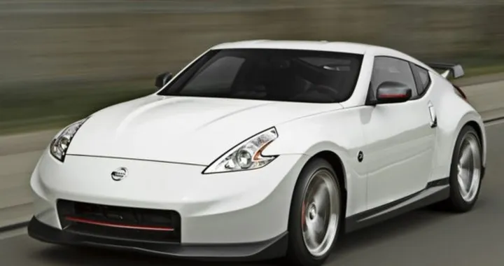 Nissan 370Z Nismo 2013
