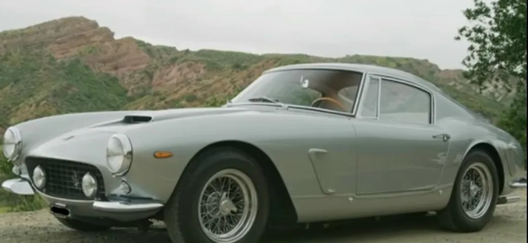 Ferrari 250 GT SWB: auto storica da sogno all'asta a Monterey
