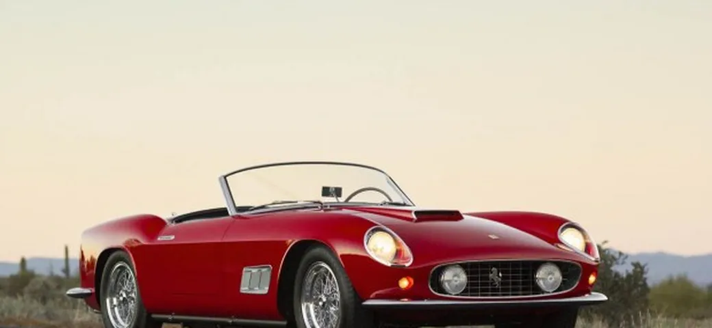 Ferrari: a gennaio va all'asta anche una 250 GT California del 1958