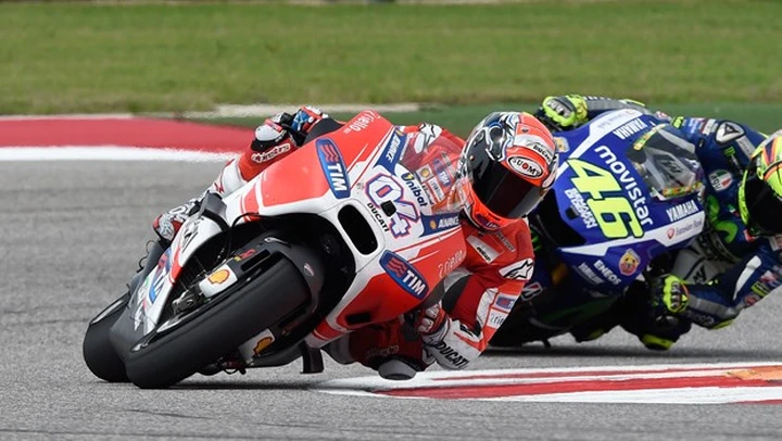 MotoGP, Valentino Rossi nella tenaglia delle “Rosse” fra Dovizioso e Iannone?