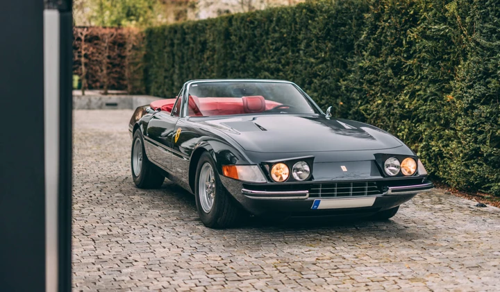Una rara Ferrari 365 GTS/4 Daytona Spider all'asta a Monte Carlo
