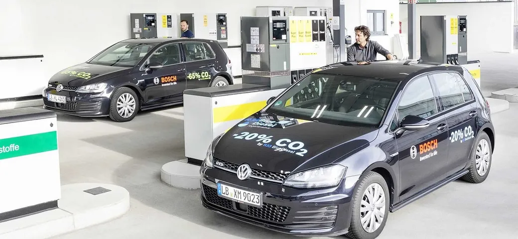 E-fuel e biocarburanti: caratteristiche e differenze