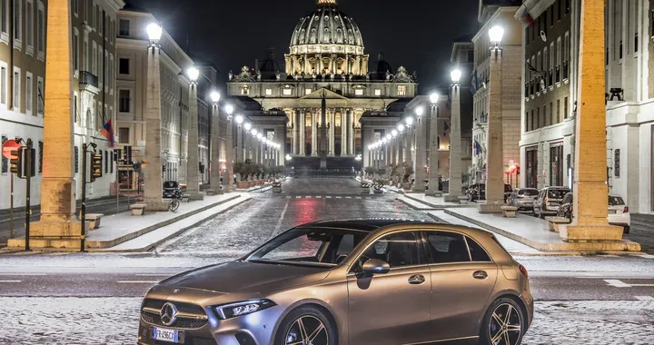 Mercedes Classe A: la prova della super tecnologica media di Stoccarda