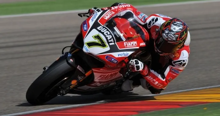 SBK Aragon 2014, Ducati: Davies e Giugliano nella Top-5 del Day-1