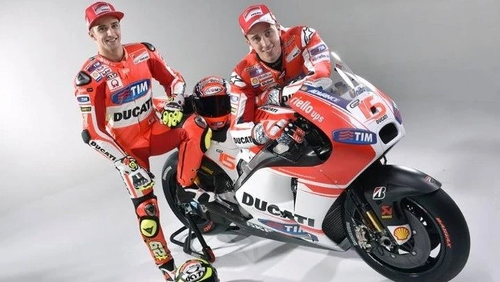 Ducati svela la Desmosedici GP15 MotoGP [Foto e Video]