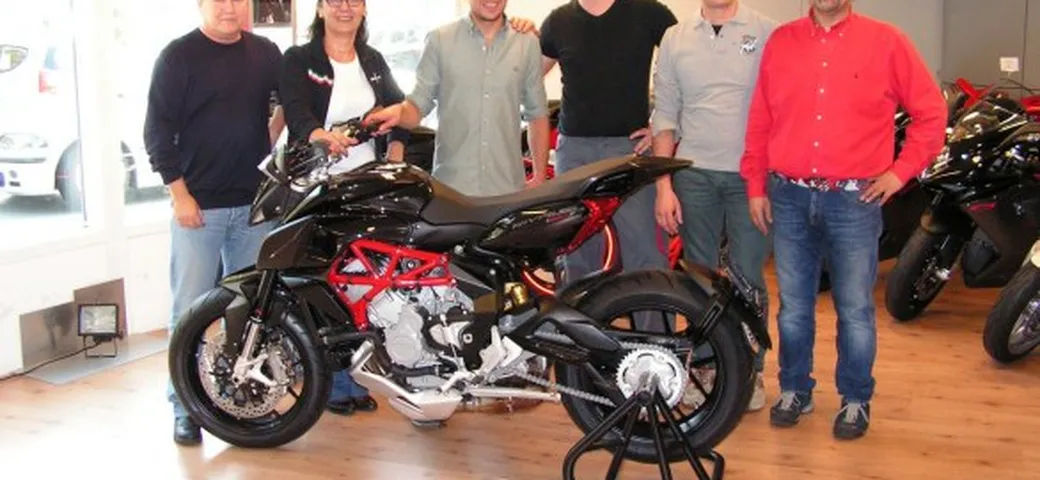 Foto del giorno: MV Agusta Rivale 800 consegnata in Svizzera