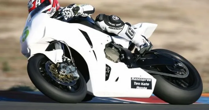 SBK: Honda Ten Kate in pista ad Almeria