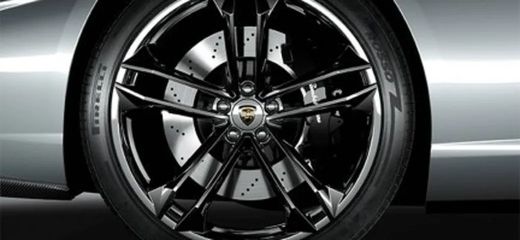 Parigi 2008: la misteriosa Lamborghini sarà una berlina-coupè di nome Urus?