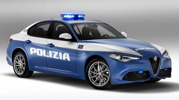 Alfa Romeo Giulia Polizia: foto e informazioni