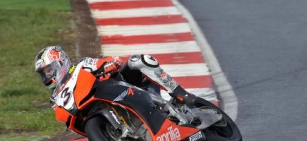 WSBK: a Valencia niente test per Aprilia causa maltempo