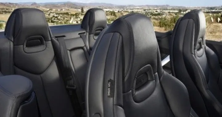 Peugeot 308CC: aria calda per tutti