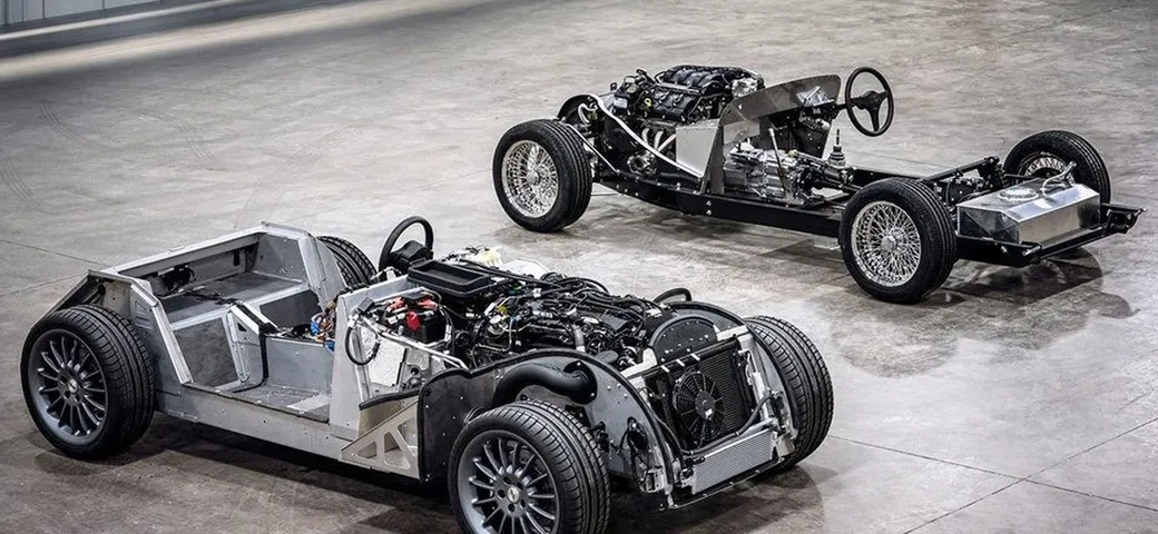 Morgan, cambio epocale con la nuova piattaforma in alluminio