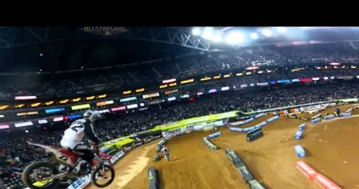 Supercross: il Main Event di Phoenix visto da James Stewart/video