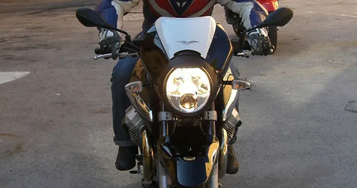 Guzzi 1200 Sport: l'aquila torna a volare