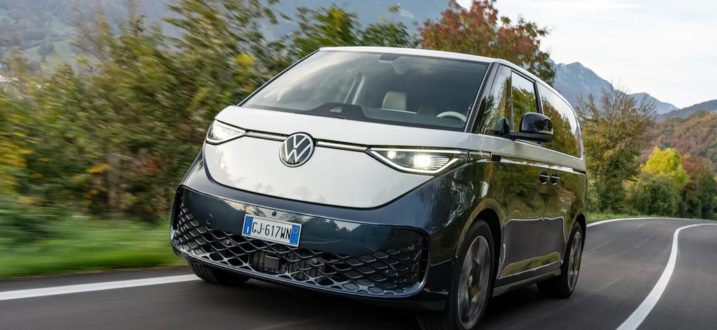 Volkswagen ID. Buzz: prezzo, prova, autonomia del Bulli elettrico