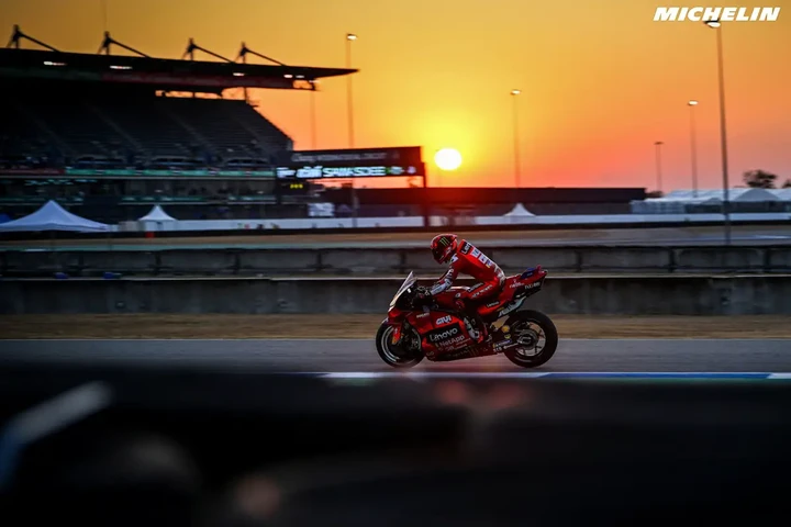 13 campioni del mondo, 24 piloti: la MotoGP 2025 è pronta ad una stagione epica