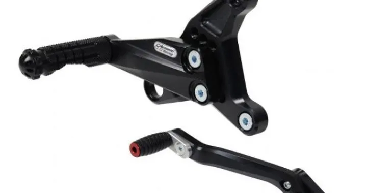 Pedane Bonamici Racing per MV Agusta F3