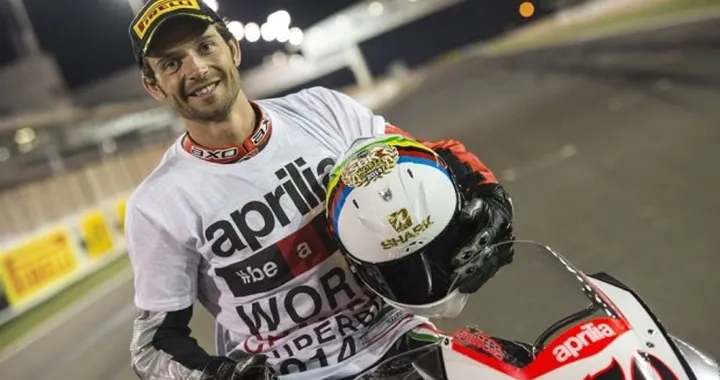 SBK 2015: il Campione del Mondo Sylvain Guintoli firma con Pata Honda