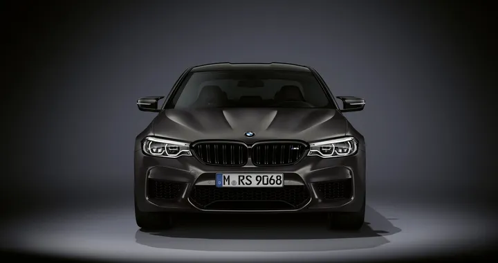 BMW M5: le indiscrezioni sulla versione speciale CS