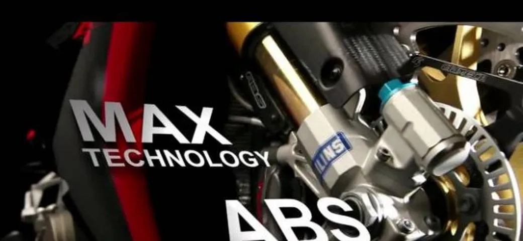 Aprilia RSV4 Factory aPRC ABS 2013 /video
