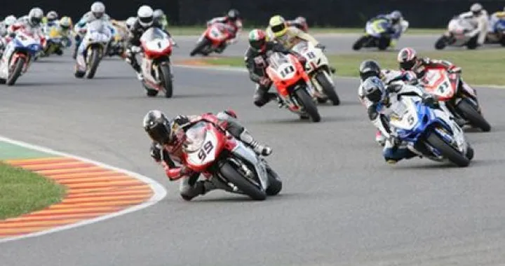 CIV 2009: a Misano week end di motori, musica e cabaret