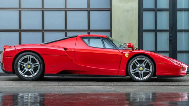 C'è una Ferrari Enzo stimata sui 6 milioni: perché vale così tanto