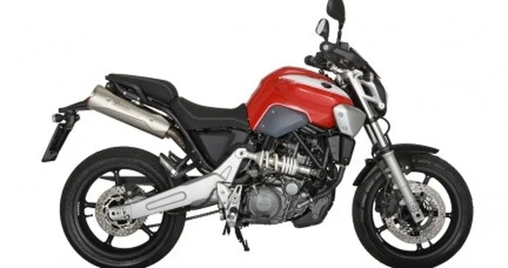 Motoblog e Yamaha vi fanno diventare "Tester" !