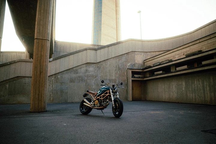 Ducati Monster S2R Claudia: una one-off che fonde passato e presente [FOTO]