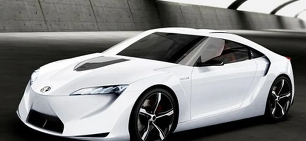 Toyota FT-HS: in commercio nel 2009