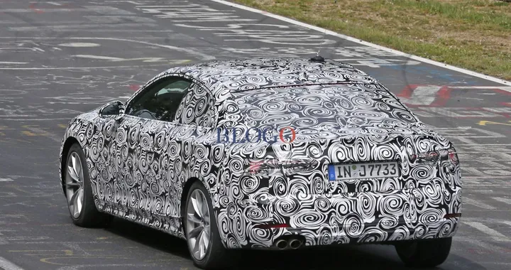 La nuova Audi A5 fra le curve del Nurburgring