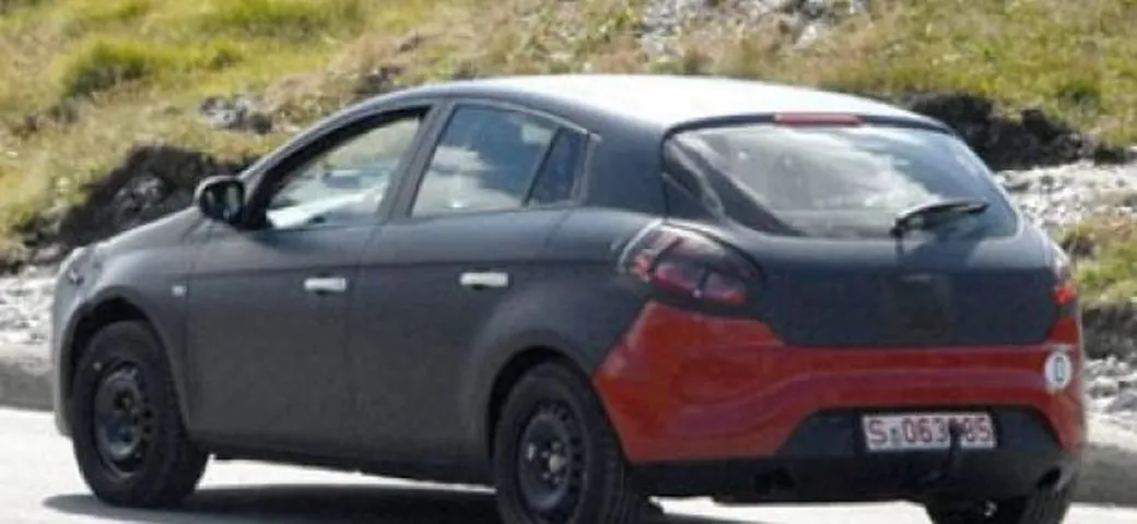 Fiat Bravo: la prima foto spia del restyling