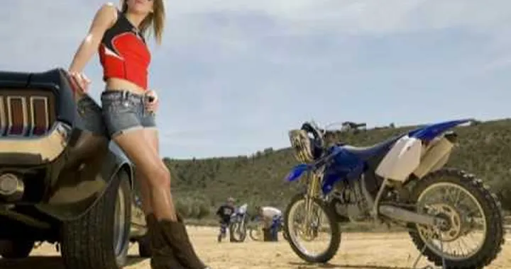 Yamaha Apparel: 2009 Line-up