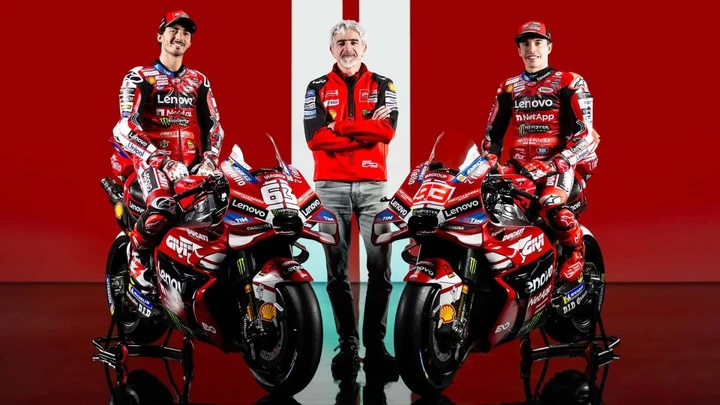 Ducati sotto pressione: Aprilia domina, Marc Marquez non basta