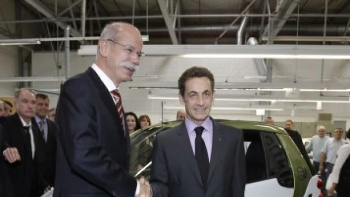 Smart Electric Drive: Sarkozy visita Hambach, la produzione di massa inizierà nel 2012