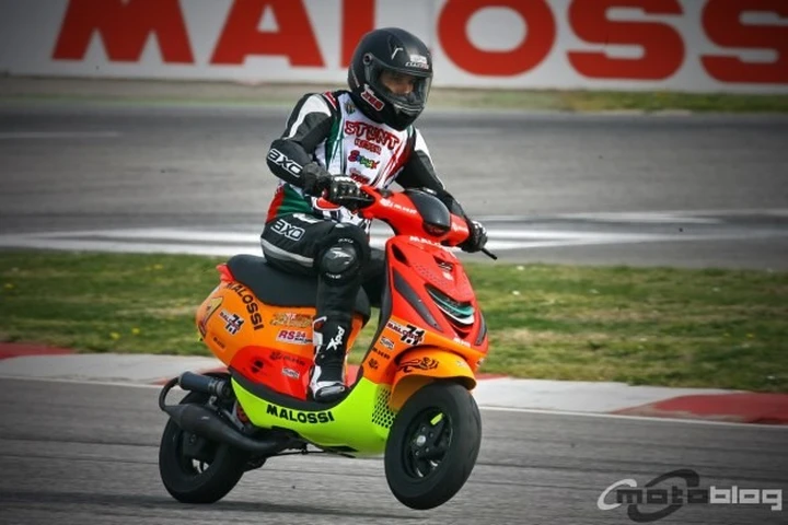 Piaggio Zip 50 2t by Malossi: il Re degli scooter italiani!