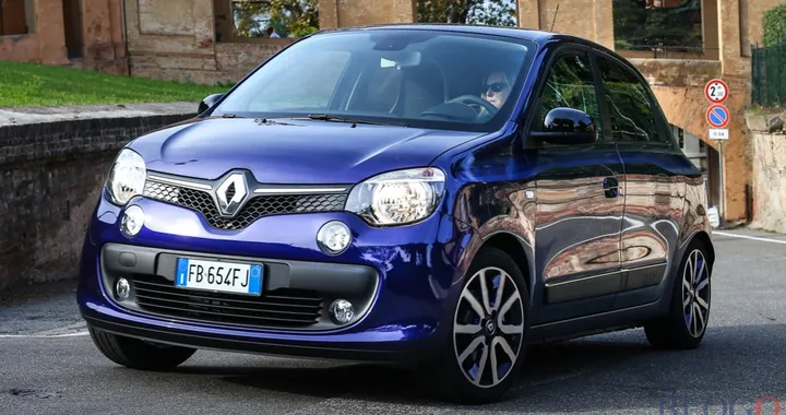 Renault Twingo: arrivano l'automatica e la Lovely