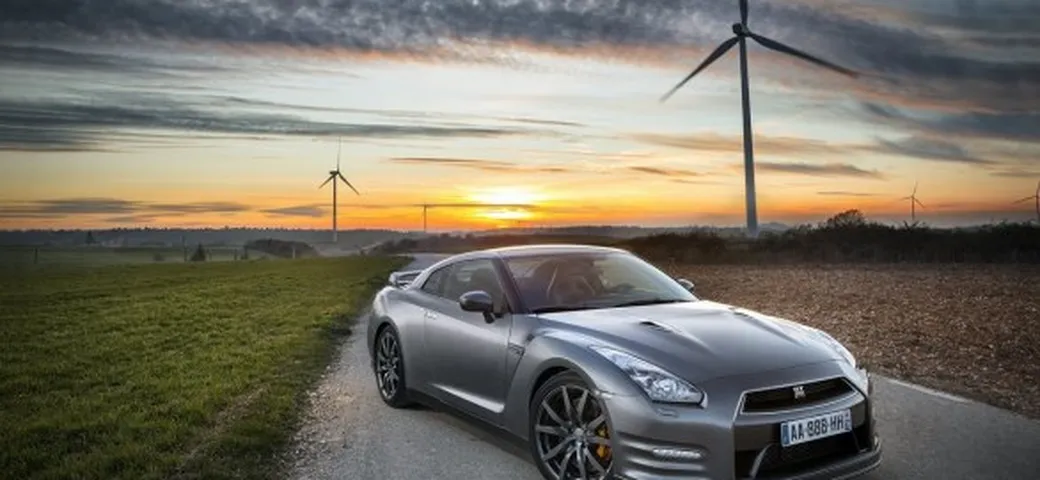 Nissan GT-R 2013: prezzo in Italia da 94.150 Euro