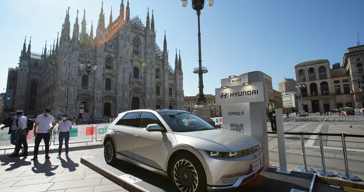 Hyundai Ioniq 5: debutta al Milano Monza Motor Show