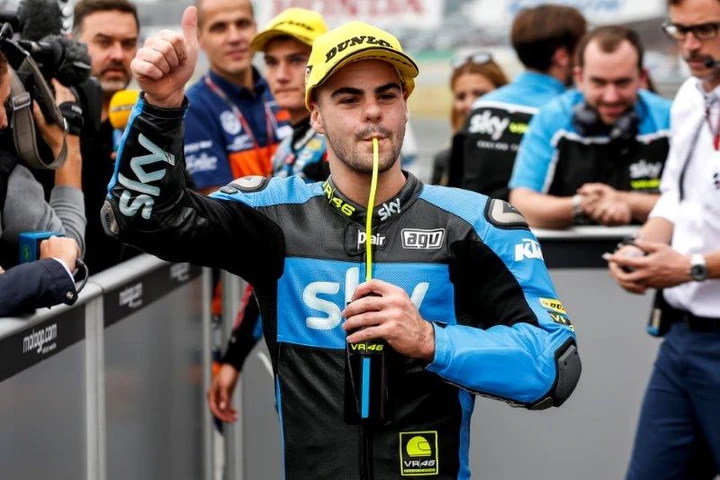Fenati in pole a Motegi: 