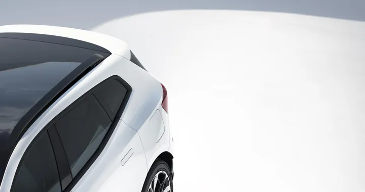 Polestar 4 SUV debutta il 2 settembre: più spazio e fino a 630 km di autonomia
