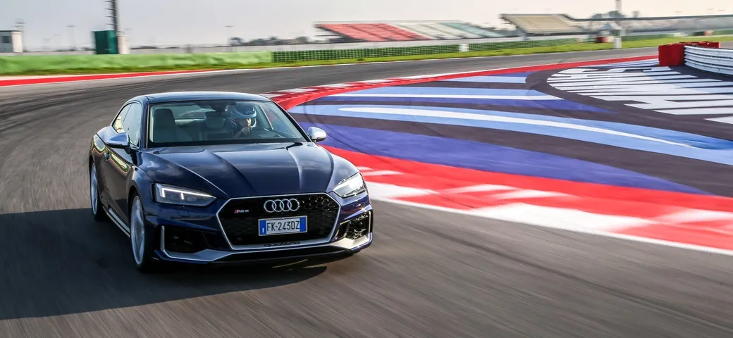 Audi RS 5 Coupé: test drive primo contatto