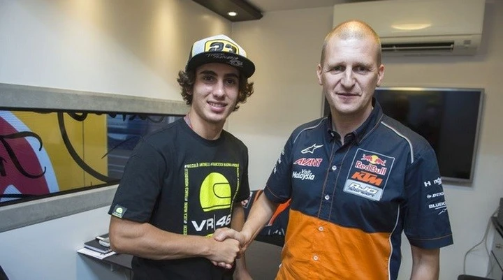 Moto3: Antonelli con il team Ajo nel 2017