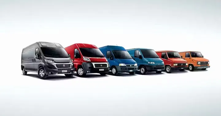 Fiat Ducato compie 45 anni, la storia del furgone che ha cambiato il mercato