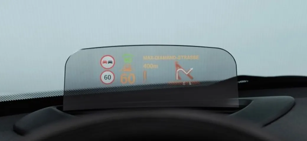 Mini: debuttano l'Head Up Display e nuovi sistemi di sicurezza