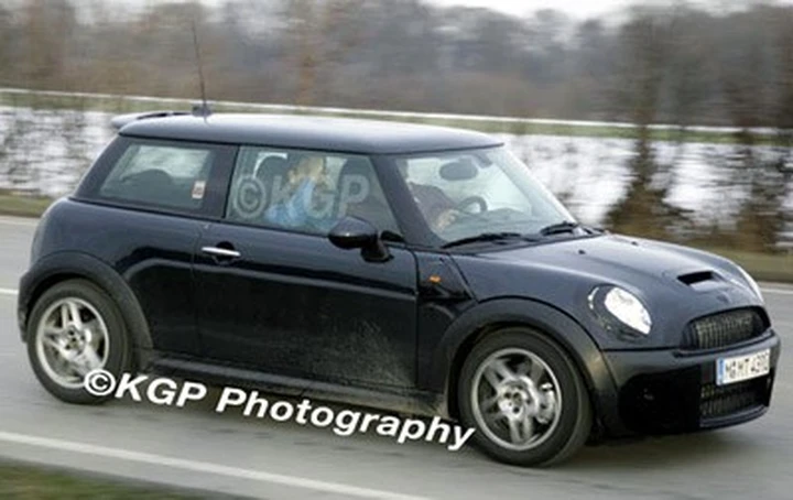 Foto spia Mini Cooper 2007
